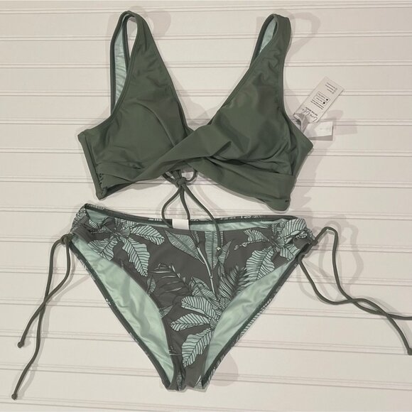 Cupshe Other - Cupshe Women Large Two-Piece Bikini Green Tropical Leaf Wrap Front Lace Up Cheek